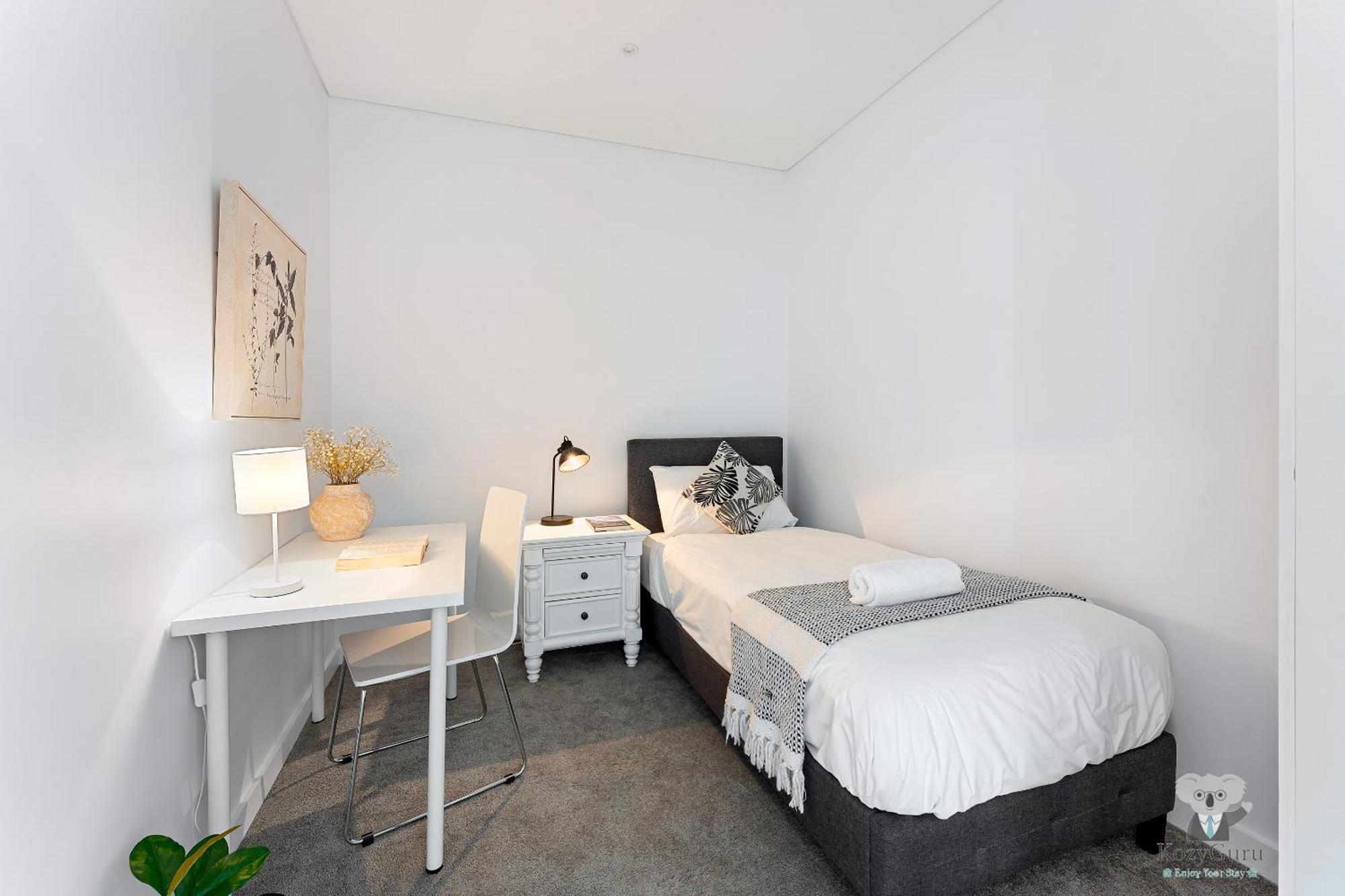 Haymarket Prime Location Charming 2 Bed *