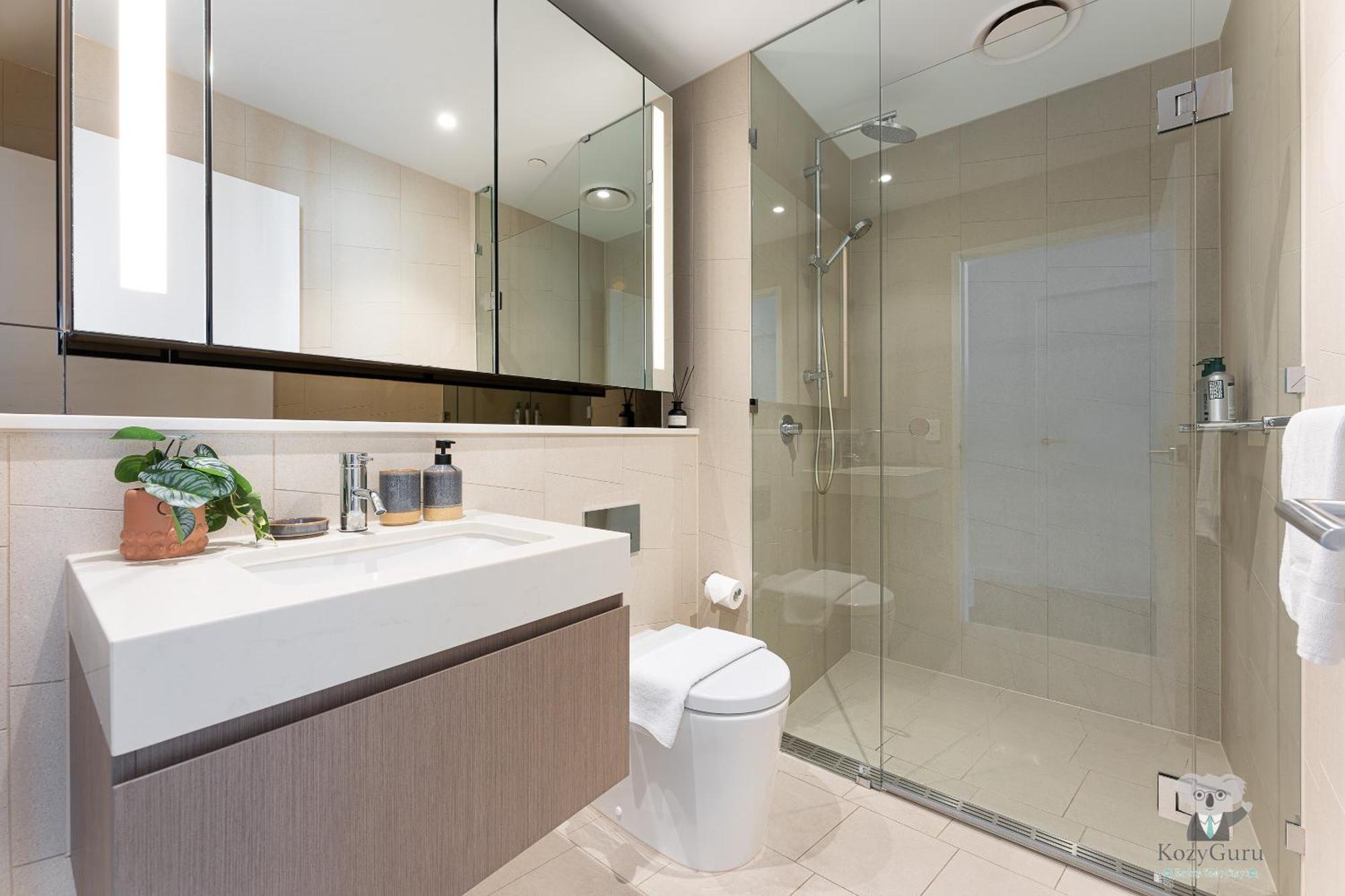 Haymarket Prime Location Charming 2 Bed Apartment Sydney